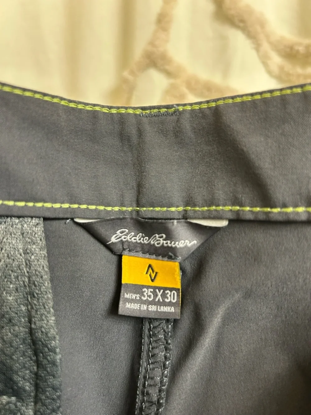 Eddie Bauer Horizon Takeoff Stretch Chino Pants in Dark Smoke Grey Size 35x30